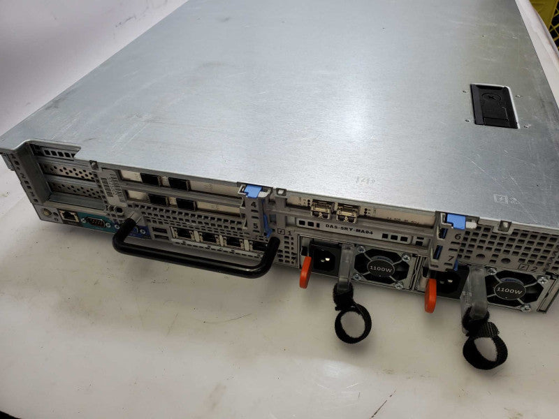 Dell PowerEdge R720 Barebone 2x Xeon E5-2640 @2.5GHz No RAM H710 Mini 2xPSU )