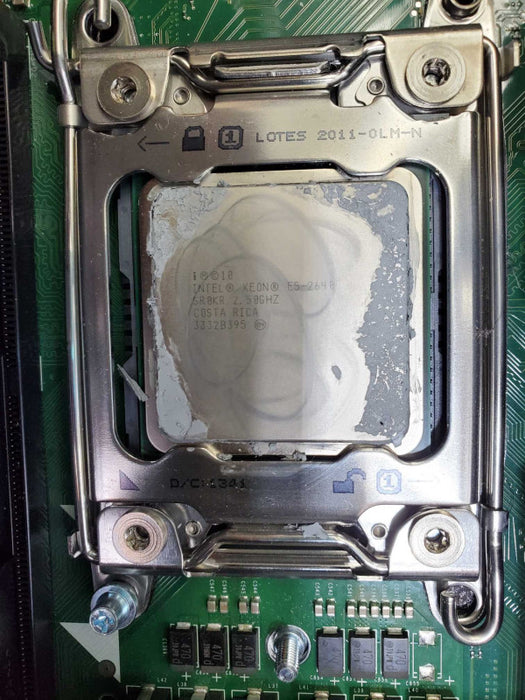 Dell PowerEdge R720 Barebone 2x Xeon E5-2640 @2.5GHz No RAM H710 Mini 2xPSU )