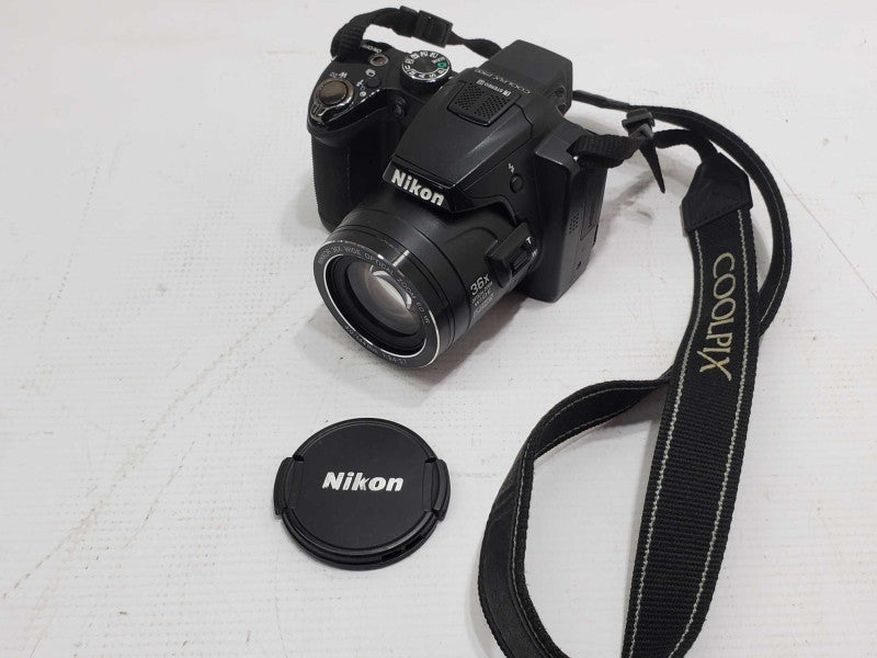 Nikon Coolpix P500 12.1MP Digital Camera |