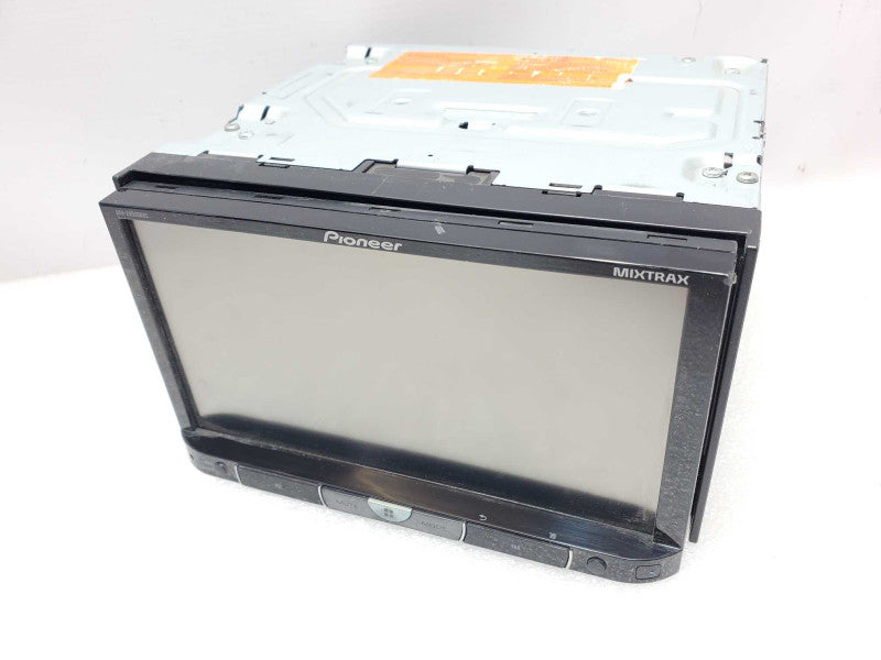 Pioneer AVH-P8400BH 7 inch Car DVD Player No remote/Wires Untested _
