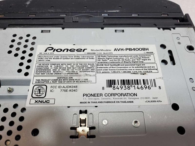 Pioneer AVH-P8400BH 7 inch Car DVD Player No remote/Wires Untested _