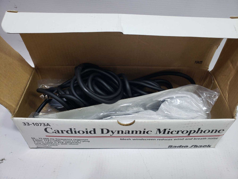 Radio Shack 33-1073A Cardioid Dynamic Microphone Original Box [