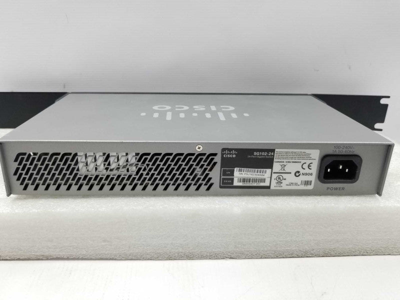 Cisco SG102 24-Port GbE + 2 SFP Layer 2 Unmanaged Network Switch SG102-24 ~