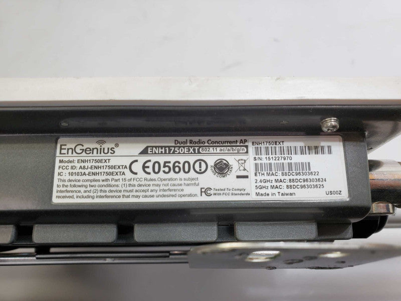 EnGenius ENH1750EXT Dual Radio Concurrent AP for Parts\t )