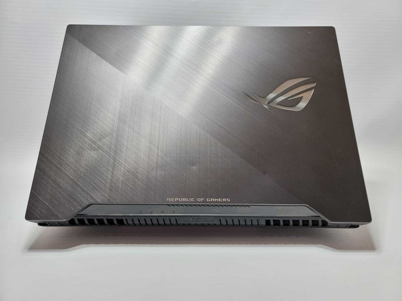 ASUS GL504G with i7- 8750H CPU 8 GB RAM NO HDD/SSD -