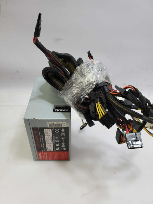 ANTEC TruePower Trio 650W TP3-650 Power Supply )