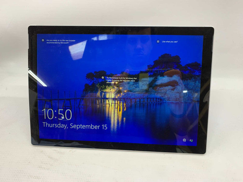 Surface Pro 5 - i5-7300U, 8GB, 256GB - See Notes