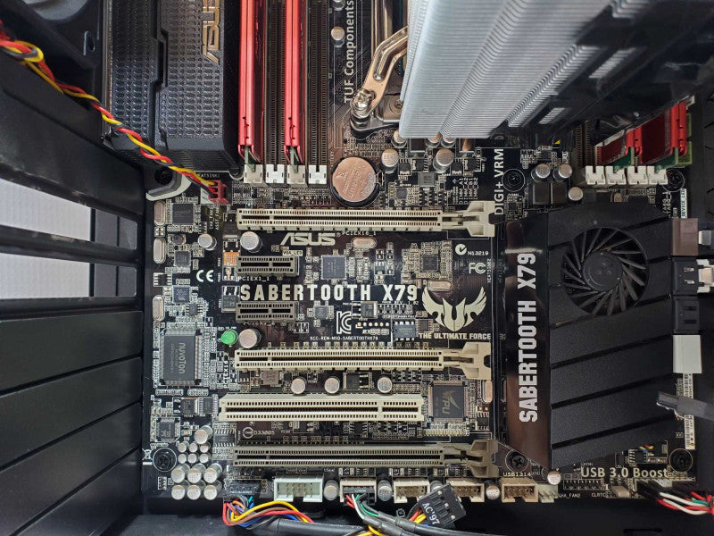 Custom Asus Sabertooth X79 Core I7-4820K 3.7GHz, 32GB RAM, 6x HDD Trays _