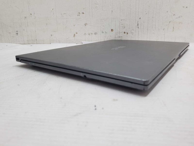 ASUS B9440U 13\\" Laptop, i5-7200U 2.5GHz 8GB DDR3 180GB SSD |