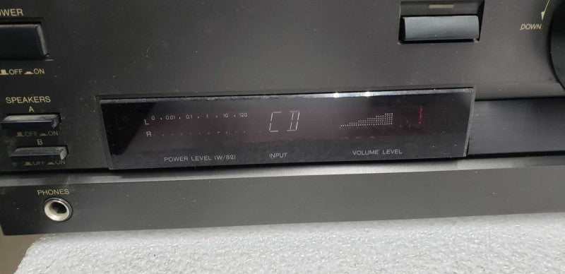 Technics Stereo integrated amplifier SU-050 / see notes #