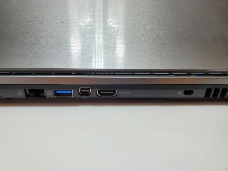 Acer Aspire V7 Core i5-4200U @ 1.6 GHz 8GB 250GB SSD + 500GB HDD TouchScreen (