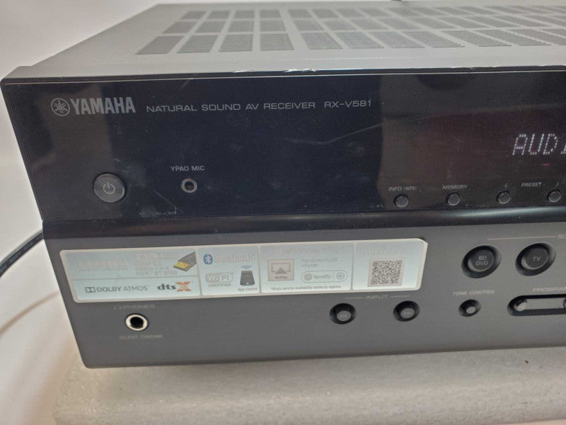 Yamaha RX-V581 Natural Sound AV Receiver, Power on, AS-IS _