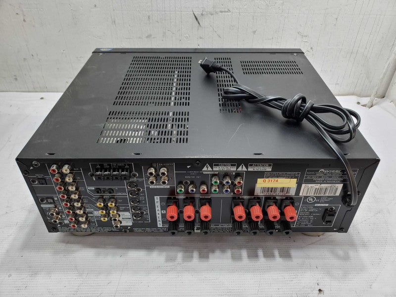 Pioneer VSX-D712 AV Multi-Channel Receiver (AS-IS) |