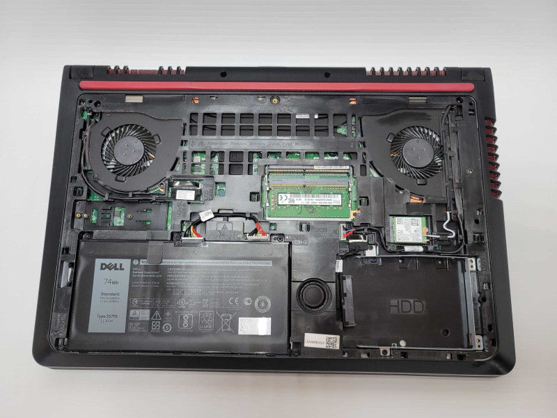 DELL Inspiron 15-5577 NO HDD/SSD 8GB RAM READ