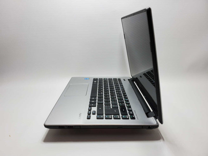 Acer Aspire V3-472P Core i5-4210U @ 1.7 GHz 16GB Ram 250GB SSD TouchScreen (