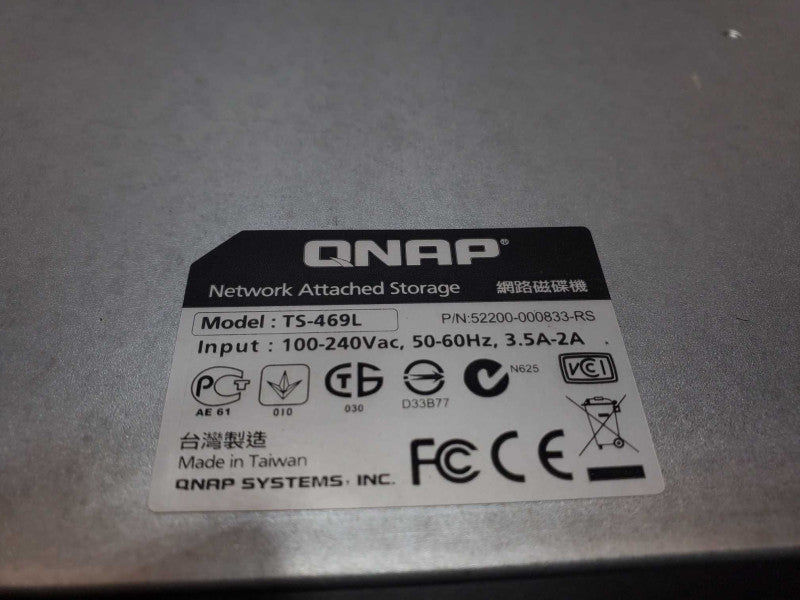 QNAS TS-469L 4-Bay Network attached storage with 2x 1TB HDDs _