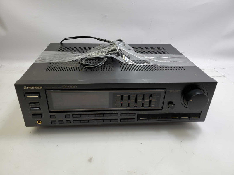 Vintage Pioneer SX-2300 Stereo Receiver _ Power-on tested )