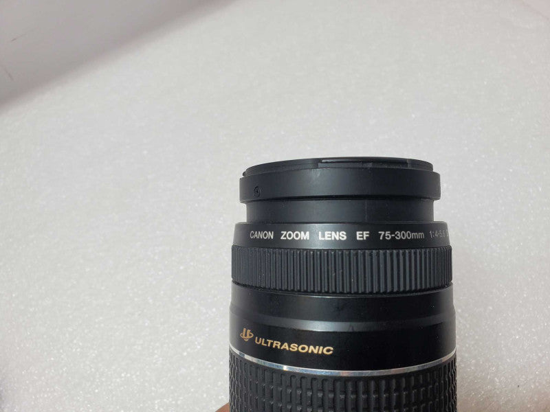 Canon Ultrasonic Zoom Lens EF 75-300mm 1:4-5.6 III USM w/Caps AS-IS _
