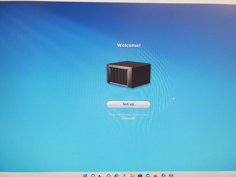 Synology DS1512+ DiskStation 5 Bay NAS Server 1x 2TB HDD _