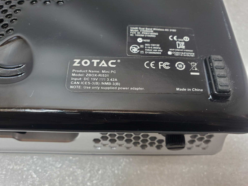 Zotac ZBOX-RI531 Mini PC, Core I3-5010U 2.1GHz, 8GB DDR3, 2x 2.5\\" HDD Trays _