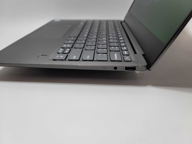 Lenovo ideapad 720s-13IKB with i7-8550U CPU 8GB RAM & 256GB SSD Storage READ -