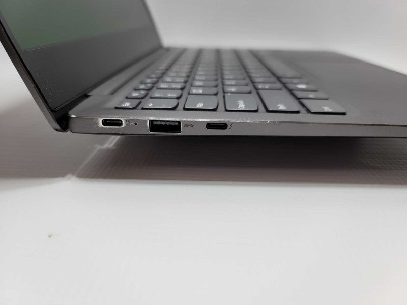 Lenovo ideapad 720s-13IKB with i7-8550U CPU 8GB RAM & 256GB SSD Storage READ -