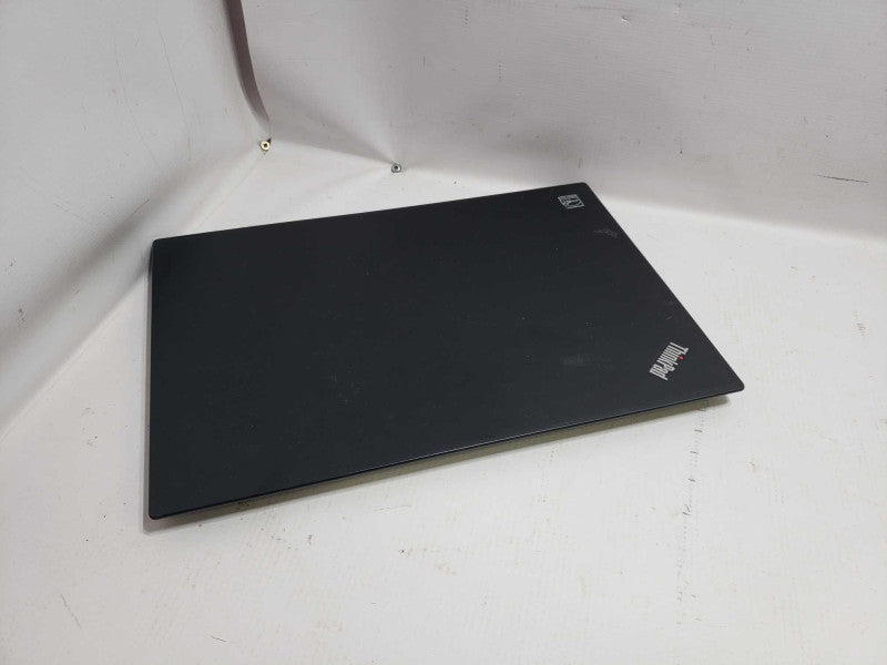Lenovo ThinkPad T470s 14\\" FHD i5 7300U@.6GHz 12GB Ram 240G SSD Charger [