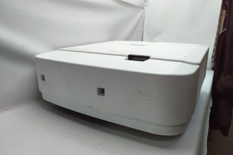 NEC Model NP-PA653UL 120-240V 10.2-4.5A Professional Projector, 1132H #