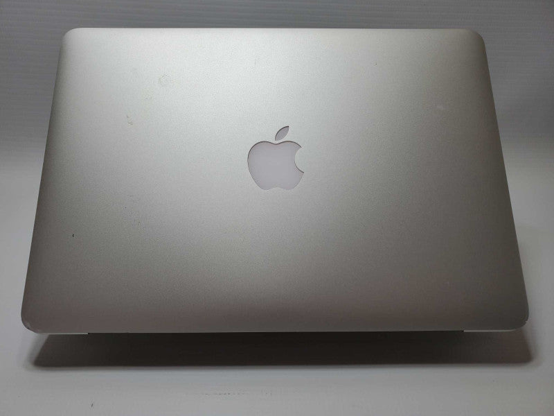 Macbook Pro 2014 Retina Core i7-4578U @ 3.2 GHz 16GB Ram 250GB SSD *READ* (