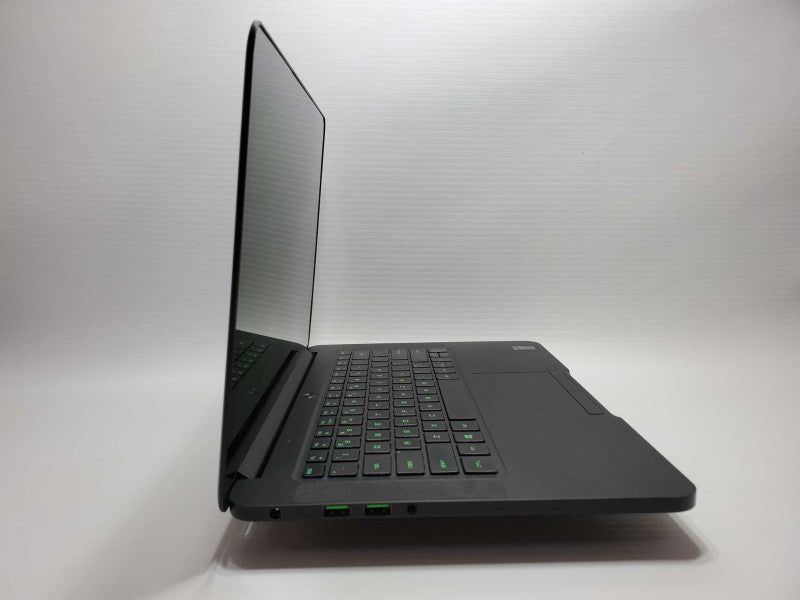 Razer RZ09 Core i7-4702HQ @2.2 GHz 8GB Ram 250GB SSD GTX 870M 3GB *AS IS* (