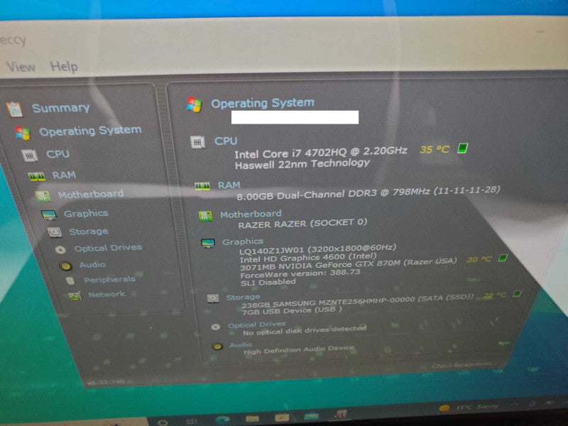 Razer RZ09 Core i7-4702HQ @ 2.2 GHz 8GB DDR3 250GB SSD GTX 870M 3GB VRam Touchscreen (