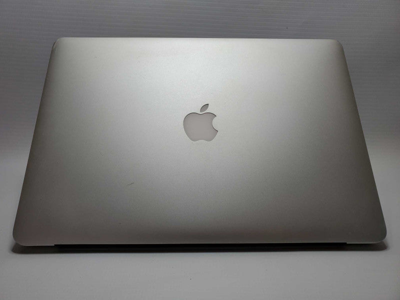 MacBook Pro 2015 15\\" Retina i7-4870HQ@ 2.5 GHz 16GB Ram 500GB SSD R9 M370X 2GB (