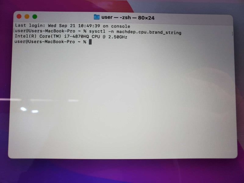 MacBook Pro 2015 15\\" Retina i7-4870HQ@ 2.5 GHz 16GB Ram 500GB SSD R9 M370X 2GB (
