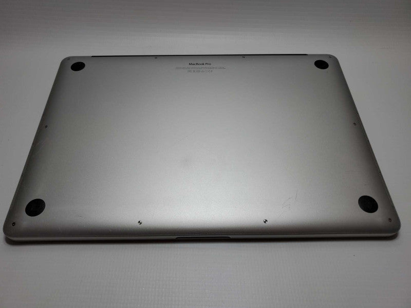 MacBook Pro 2015 15\\" Retina i7-4870HQ@ 2.5 GHz 16GB Ram 500GB SSD R9 M370X 2GB (