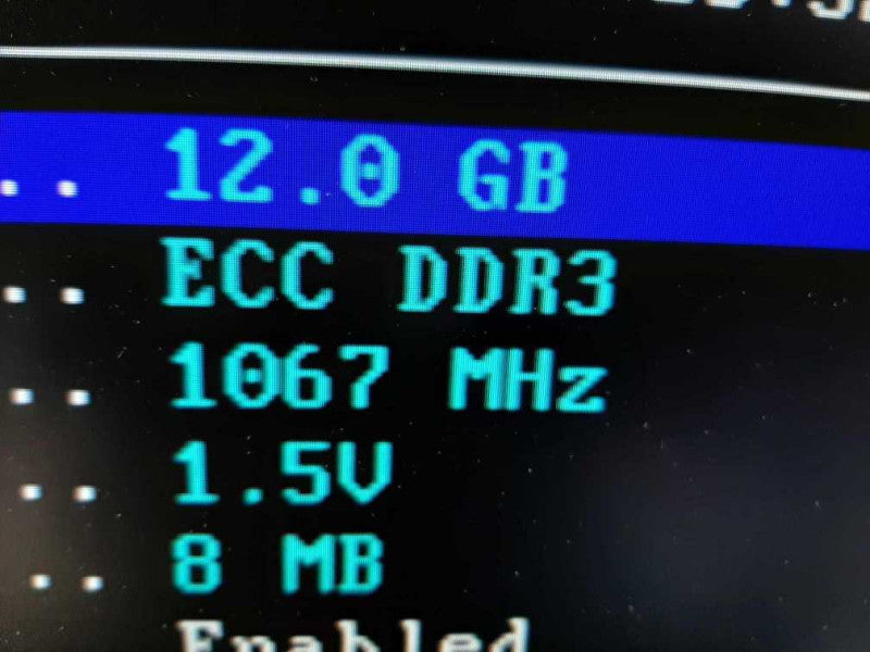 Dell PowerVault NX3100, 1x Xeon E5620 2.4GHz QC/12GB DDR3, 8x 2TB HDDs, 1XPSU $