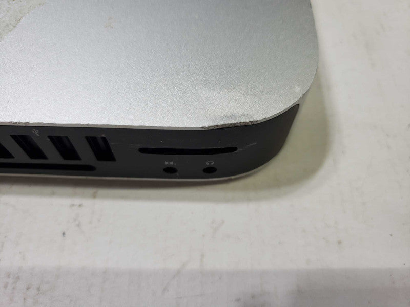 Apple M2011 Mac Mini i5@2.3GHz 4GB DDR3 Intel HD Graphics 3000 No HDD READ [