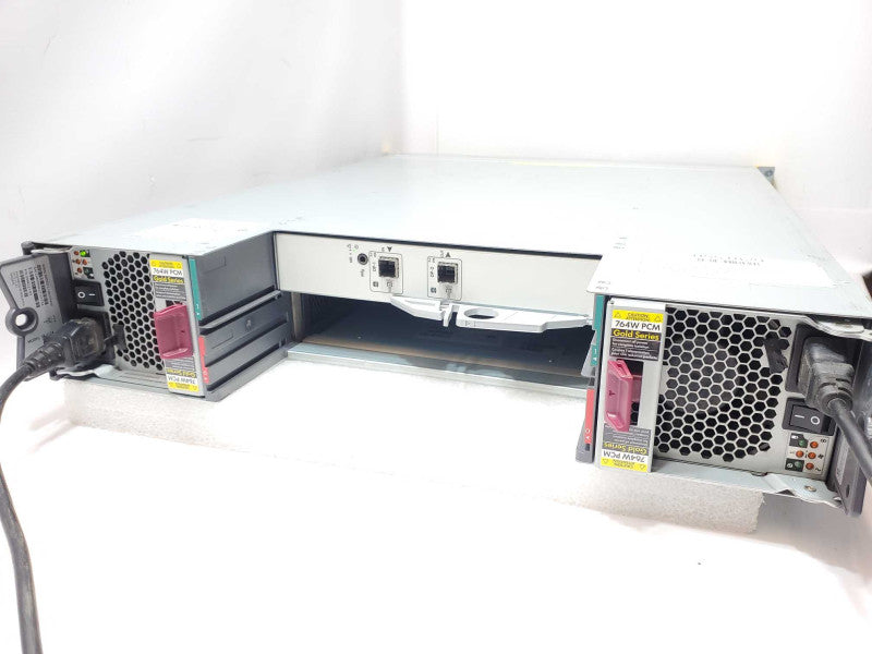 HP 3PAR StoreServ 8400,12x 2.5\\" HDD Bays storage array, 2x PSU, 1x Controller _
