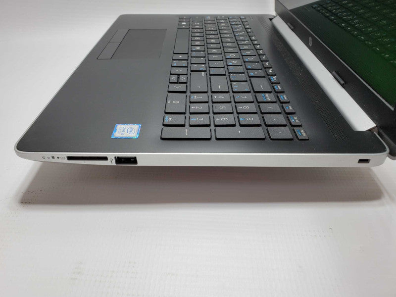 HP Laptop 15-DA Core i5-8250U @ 1.6 GHz 8GB Ram 250GB SSD (