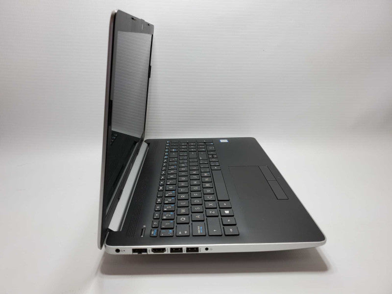 HP Laptop 15-DA Core i5-8250U @ 1.6 GHz 8GB Ram 250GB SSD (