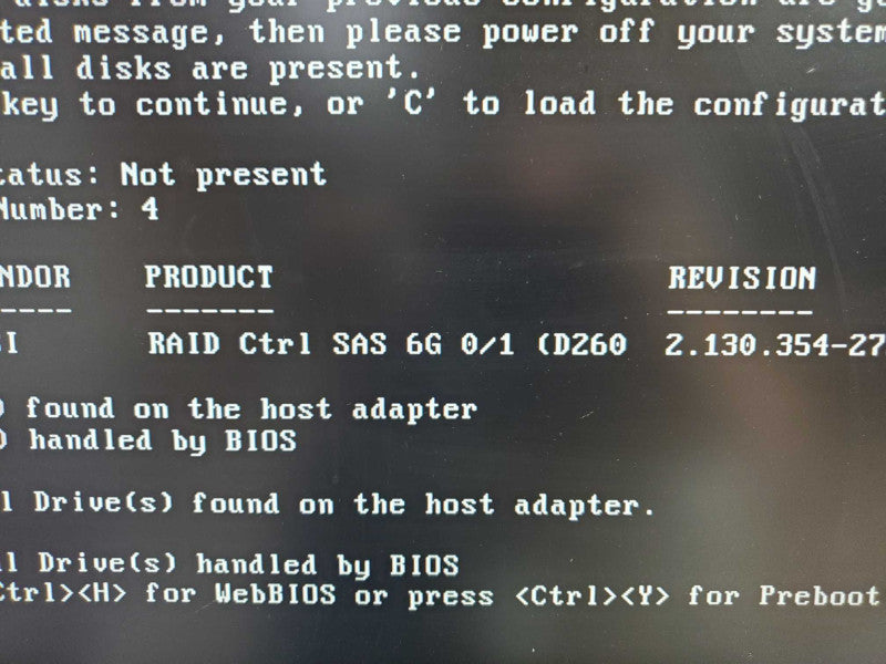 FUJITSU Primergy RX200 S8 E5-2609 v2 2.5GHz 8GB DDR3 RAID ctrl SAS 6G 0/1 D260 |
