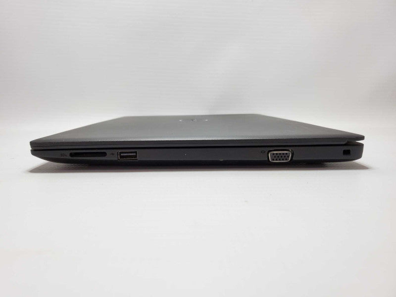 Dell Latitude 3490 Core i7-8550U@1.8 GHz 8GB Ram 250GB SSD Radeon R7 M460 2GB (