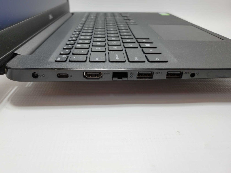 Dell Latitude 3500 Core i7-8565 @ 1.8 GHz 8GB DDR4 500GB SSD Nvidia MX130 2GB (