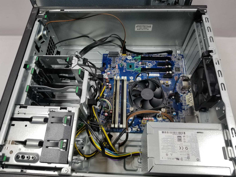 HP Z240 Workstation, I7-7700 3.6GHz/8GB DDR4, NO HDDs ~