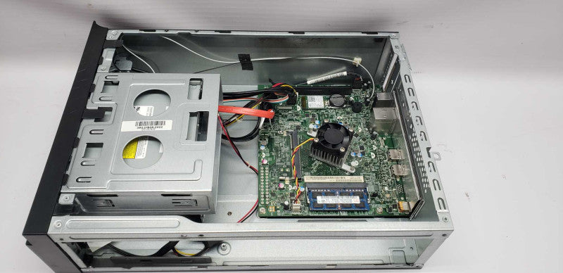 Acer Aspire XC-704 Pentium N3700 @ 1.60ghz / 4gb ram / no HDDs # #