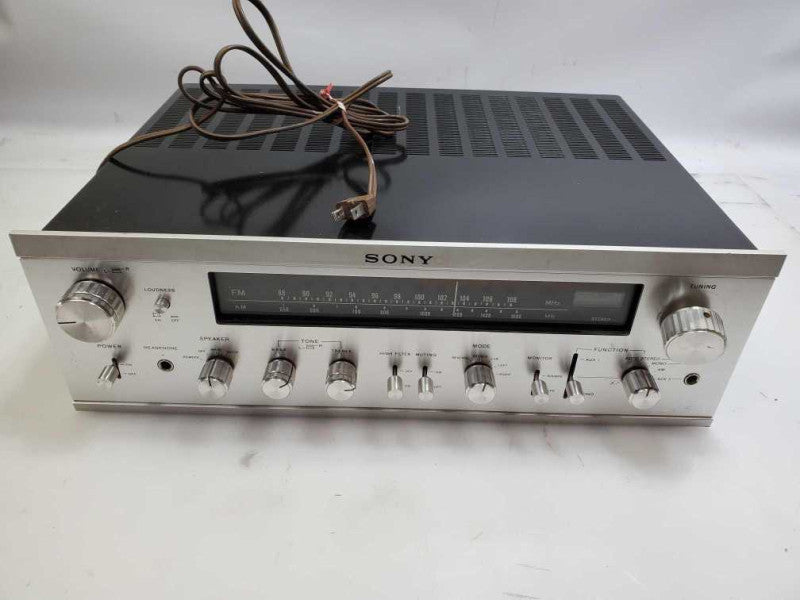 SONY STR-7045 Vintage Stereo Receiver (AS-IS) |