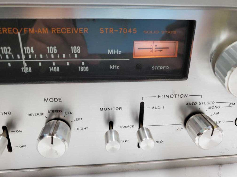 SONY STR-7045 Vintage Stereo Receiver (AS-IS) |