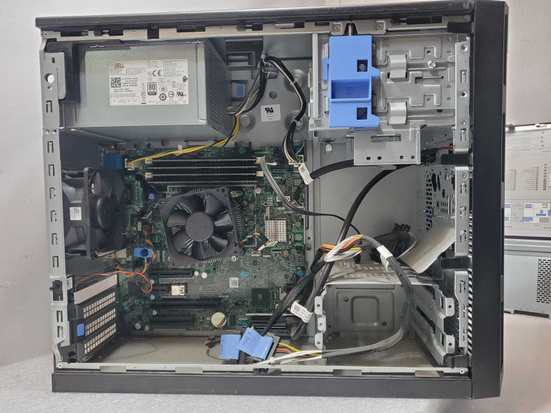 Dell PE T130, Xeon E3-1220v5 3.0GHz, 64GB DDR4, No RAID, 3.5\\", No HDD _