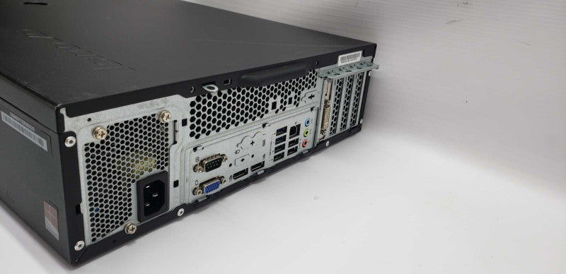 Lenovo Thinkstation P300 Xeon E3-1241 V3 @ 3.50ghz / 16gb ram / K620 GPU #\t #