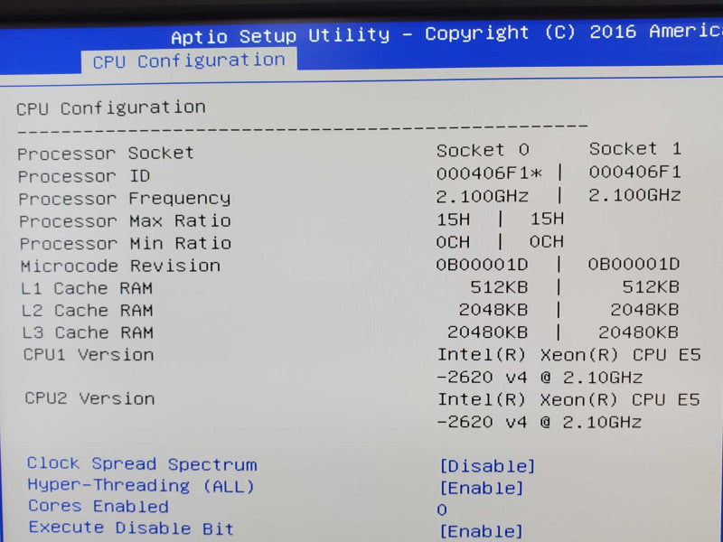 Supermicro X10DDW-i, 2x Xeon E5-2620 64GB DDR4 No RAID |