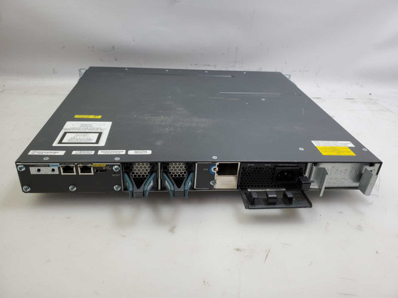 Cisco WS-C3560X-24T-S 24 Port Gigabit Ethernet Switch w/ C3KX-NM-1G _ reset )